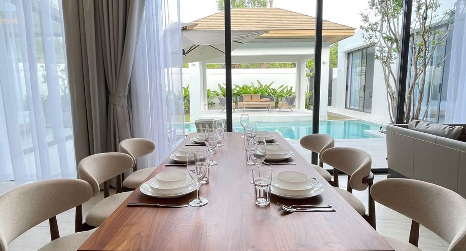 For rent 4 bedrooms villa in Mueang Phuket, Phuket