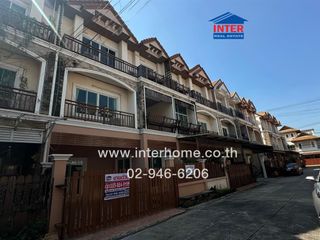 For sale 5 bed townhouse in Mueang Nonthaburi, Nonthaburi