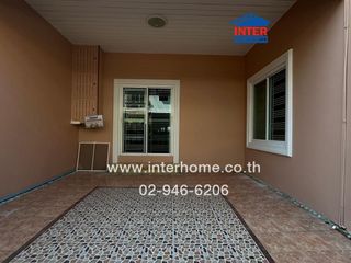 For sale 5 bed townhouse in Mueang Nonthaburi, Nonthaburi