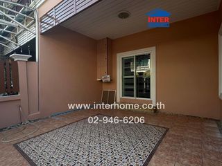 For sale 5 bed townhouse in Mueang Nonthaburi, Nonthaburi