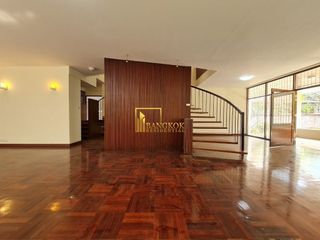 For rent 3 bedrooms house in Khlong Toei, Bangkok