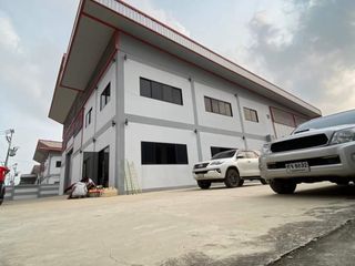 For sale 6 bed warehouse in Krathum Baen, Samut Sakhon
