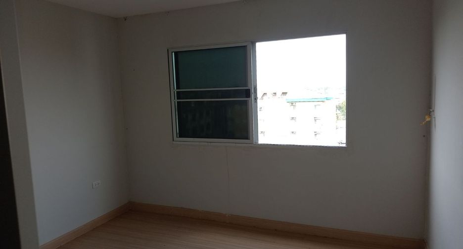 For sale studio condo in Bang Khen, Bangkok