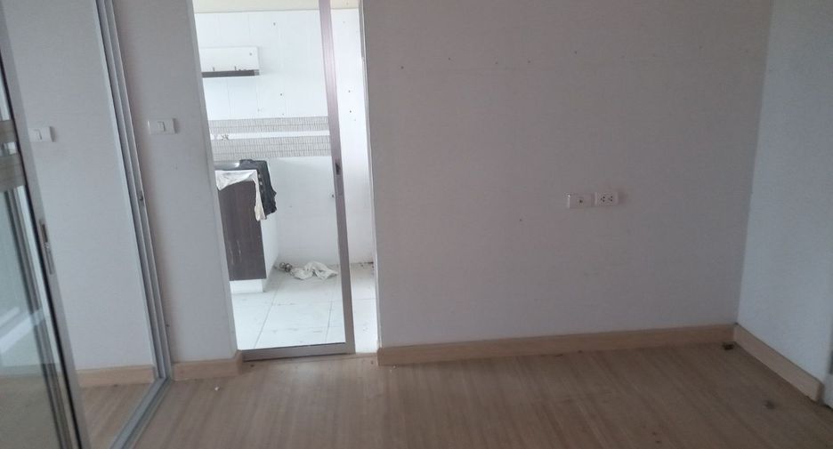 For sale studio condo in Bang Khen, Bangkok