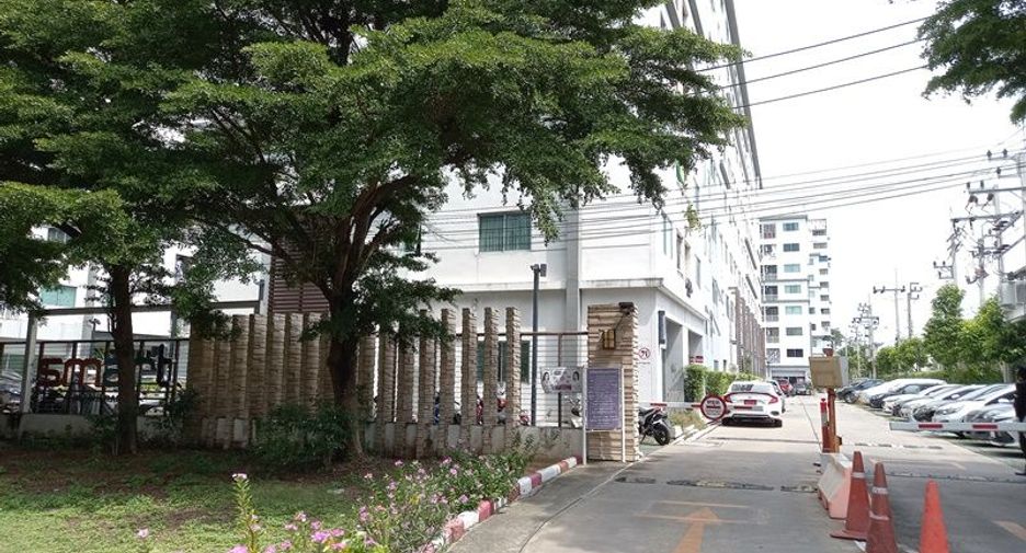 For sale studio condo in Bang Khen, Bangkok