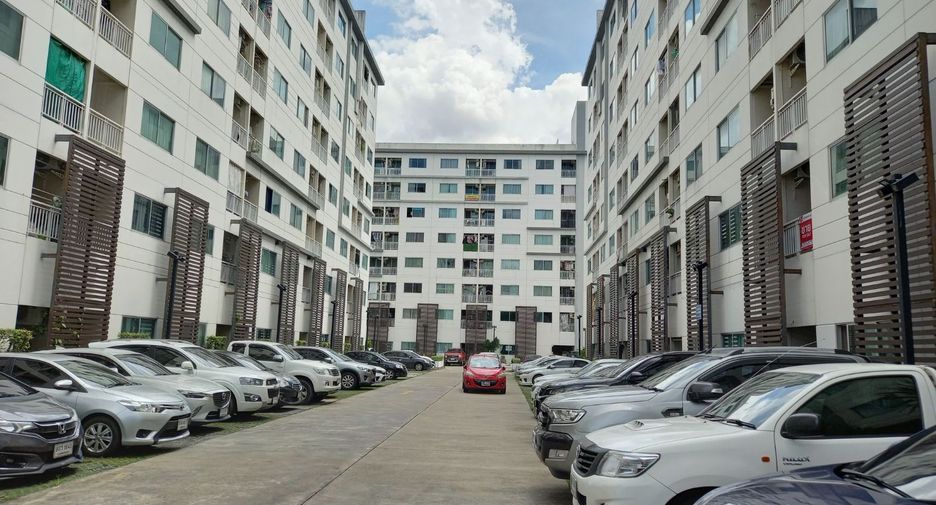 For sale studio condo in Bang Khen, Bangkok