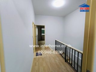 For sale 4 bed townhouse in Mueang Samut Sakhon, Samut Sakhon