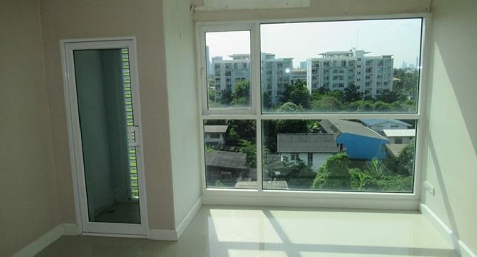 Wohnung zum Kauf mit Studio in Phasi Charoen, Bangkok