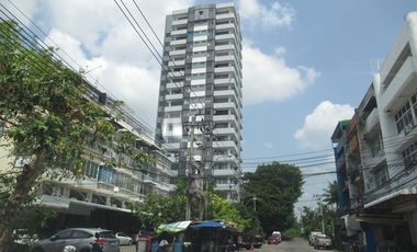 Wohnung zum Kauf mit Studio in Chom Thong, Bangkok