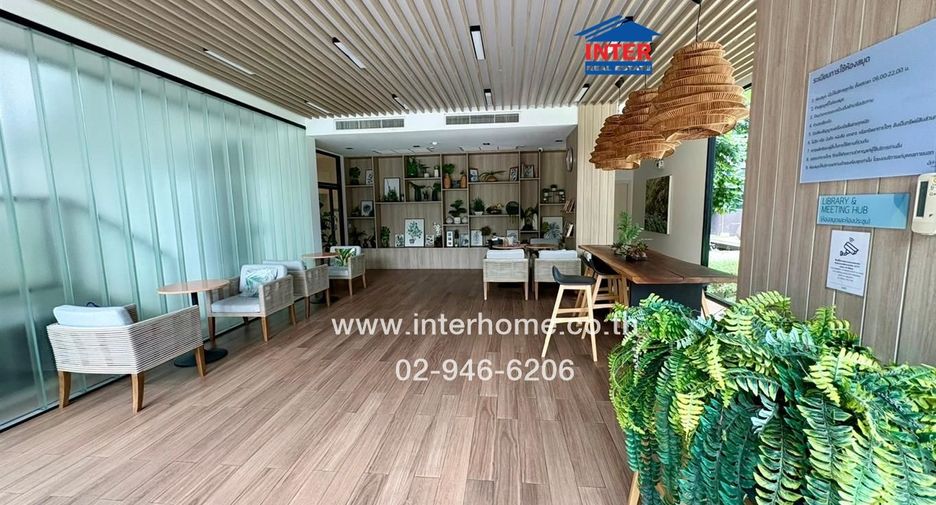 For sale 2 Beds condo in Lat Phrao, Bangkok