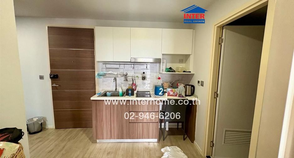 For sale 2 Beds condo in Lat Phrao, Bangkok