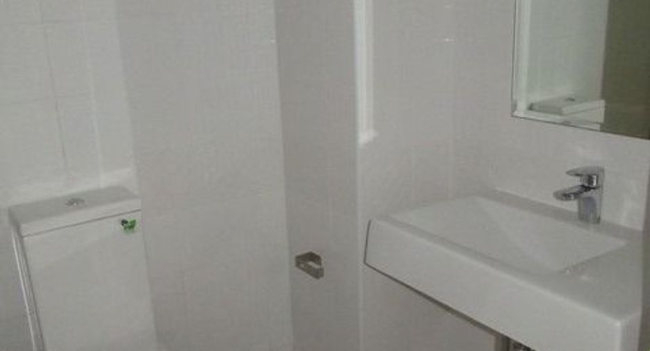 Condo en venta de estudio en Phasi Charoen, Bangkok