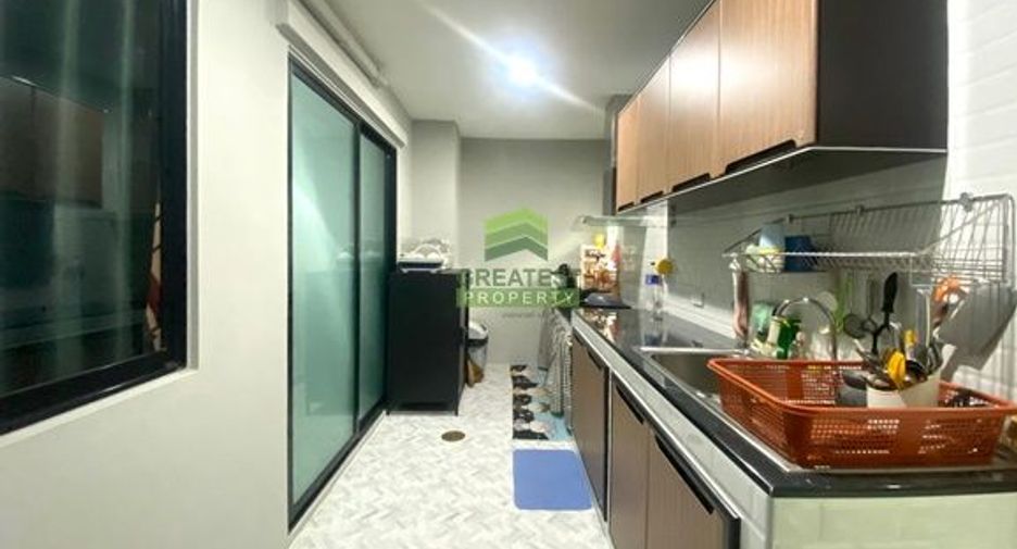Reihenhaus zum Kauf mit 4 Zimmer in Bang Bua Thong, Nonthaburi
