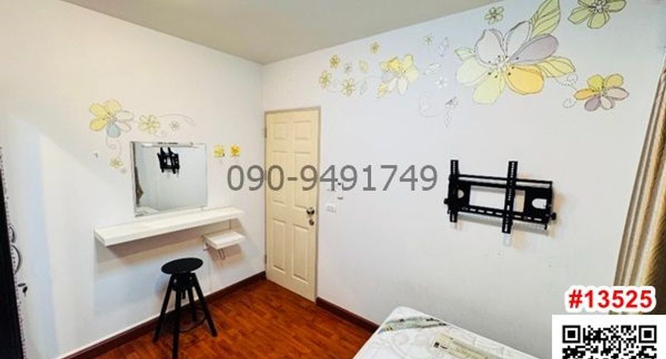 For rent 3 bedrooms townhouse in Don Mueang, Bangkok