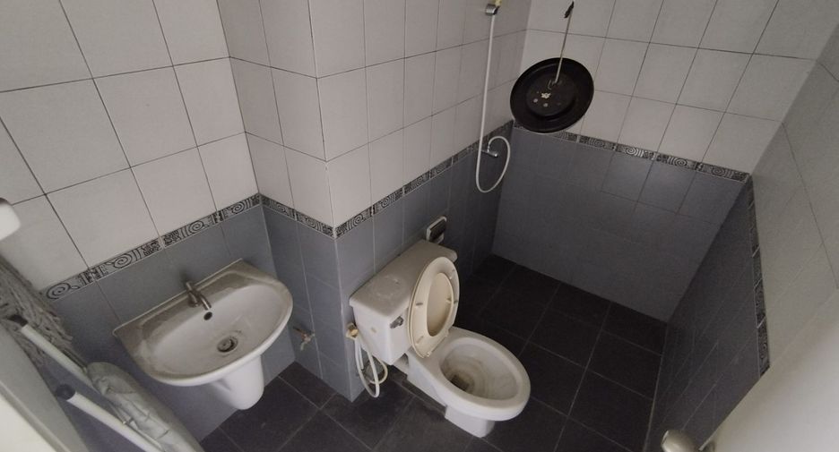 For sale 1 bed condo in Bang Kapi, Bangkok