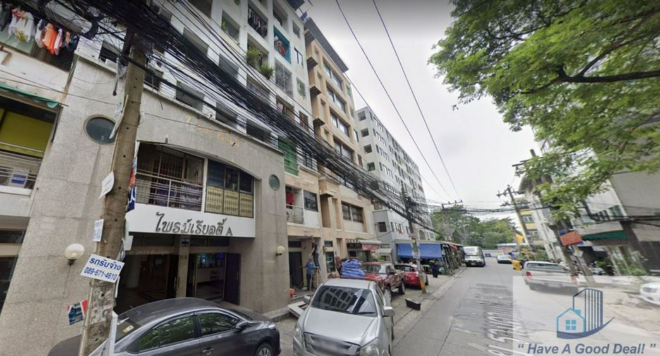 For sale 1 bed condo in Bang Kapi, Bangkok