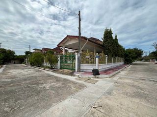 For sale 3 bed house in Bang Khae, Bangkok