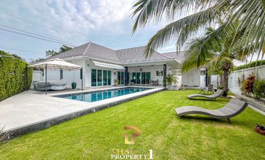 For sale 3 bedrooms villa in Hua Hin, Prachuap Khiri Khan