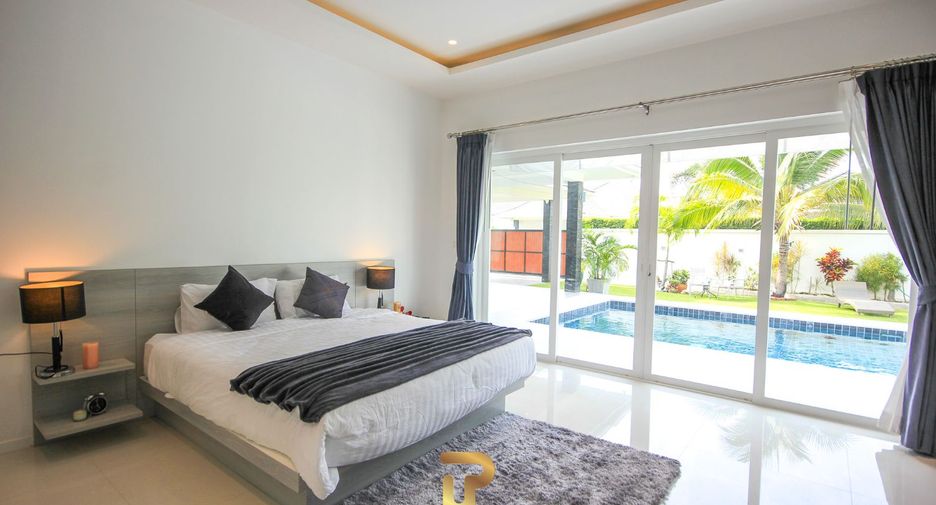 For sale 3 bedrooms villa in Hua Hin, Prachuap Khiri Khan