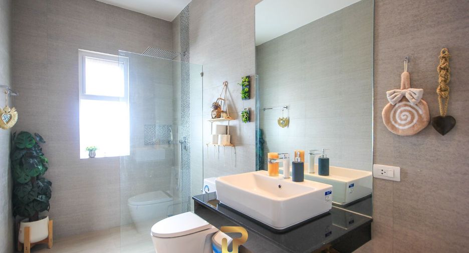 For sale 3 bedrooms villa in Hua Hin, Prachuap Khiri Khan