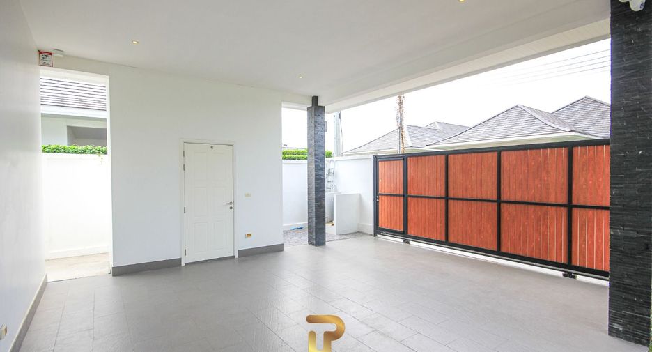 For sale 3 bedrooms villa in Hua Hin, Prachuap Khiri Khan