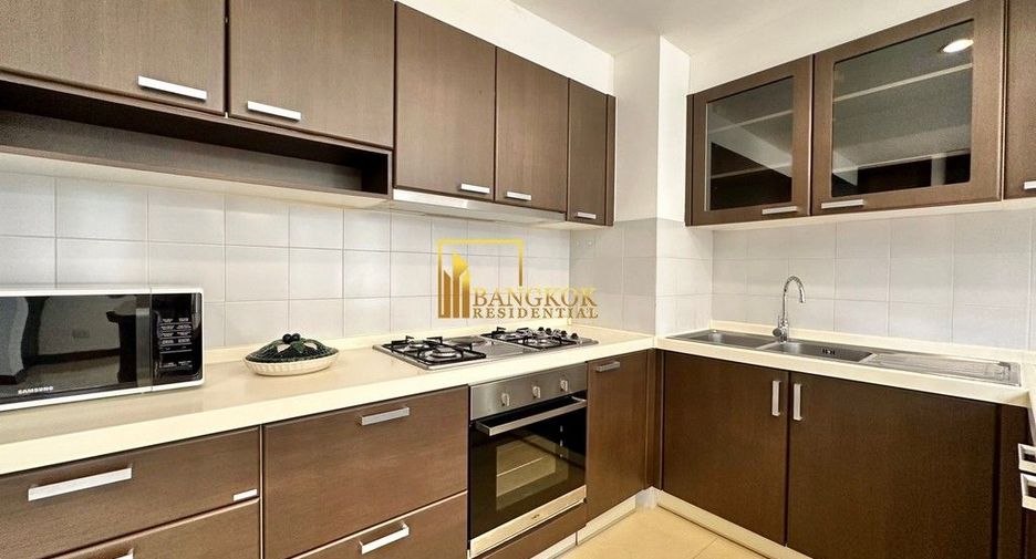 Haus zur Miete mit 3 Zimmer in Watthana, Bangkok