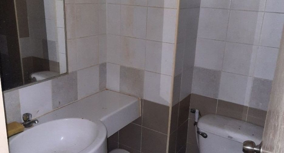 For sale studio condo in Bang Kapi, Bangkok
