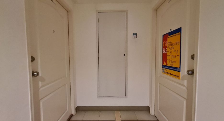 Condo en venta de estudio en Bang Kapi, Bangkok