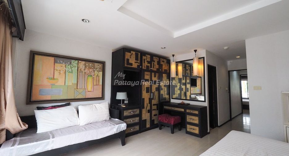 For sale 7 bedrooms townhouse in Bang Lamung, Chonburi