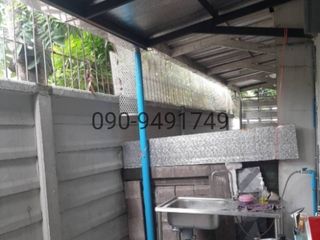 For rent 3 bedrooms townhouse in Bang Khun Thian, Bangkok