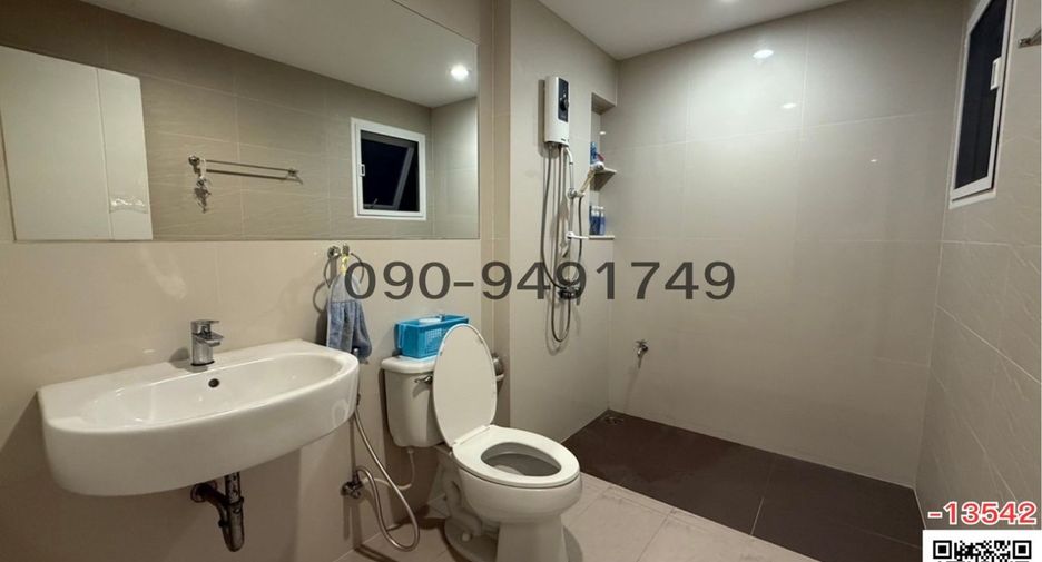 For rent 3 bedrooms house in Bang Na, Bangkok