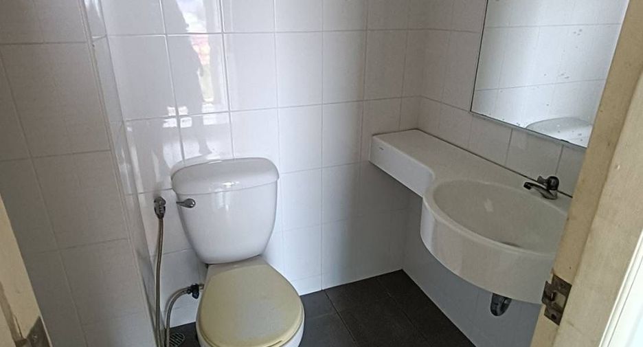 For sale studio condo in Bueng Kum, Bangkok