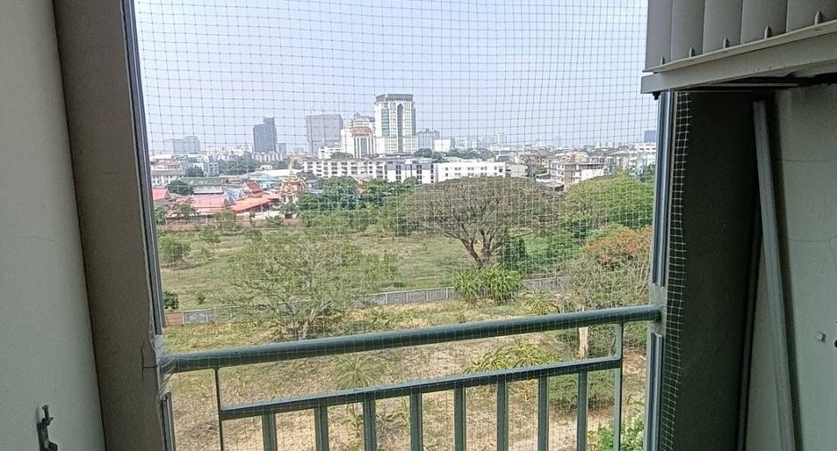 For sale studio condo in Bueng Kum, Bangkok
