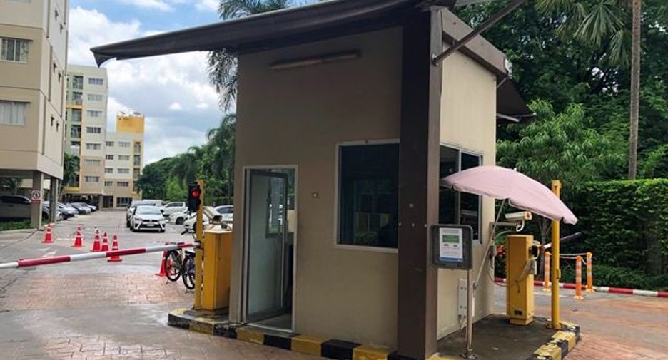 For sale studio condo in Bueng Kum, Bangkok