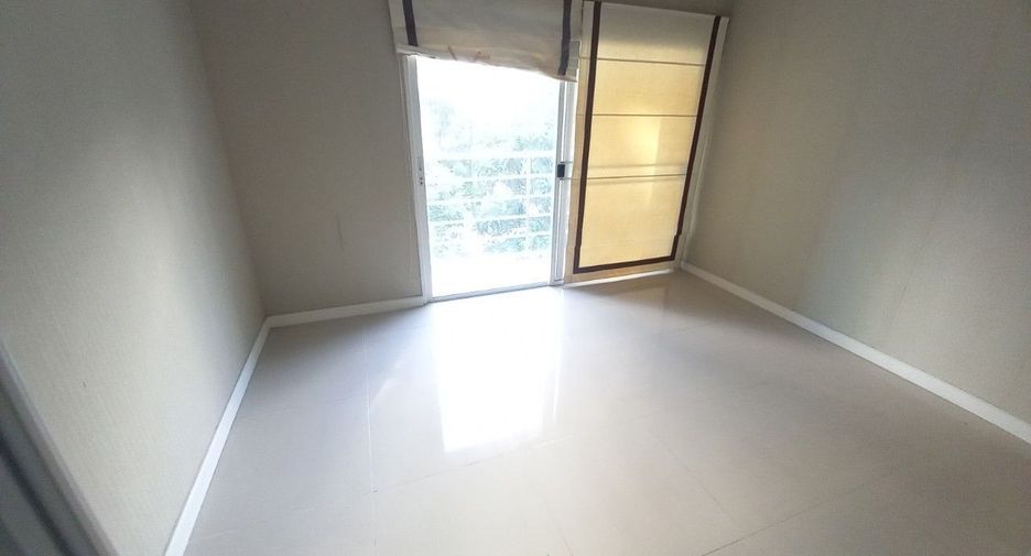 For sale studio condo in Phasi Charoen, Bangkok