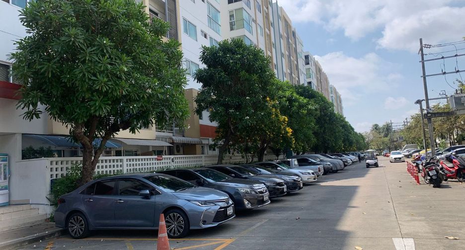 For sale studio condo in Phasi Charoen, Bangkok