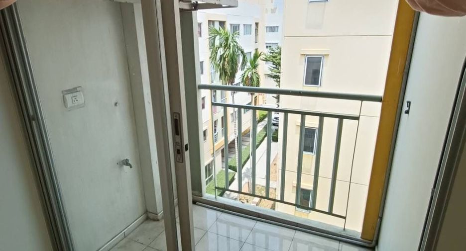 For sale studio condo in Bang Kapi, Bangkok
