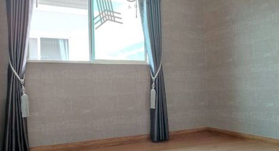 For sale 3 bedrooms house in Sai Mai, Bangkok