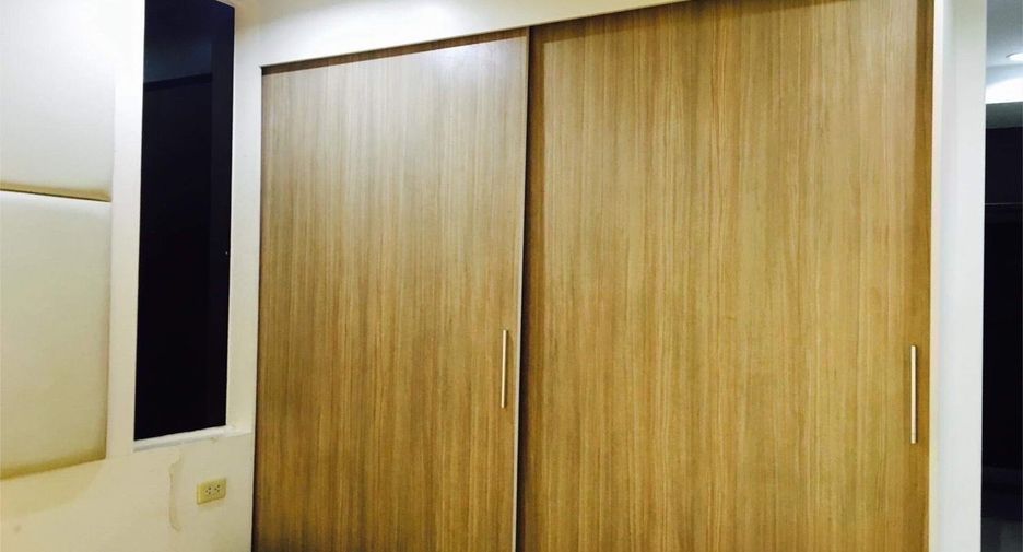 À louer et à vendre 1 chambre condo à Mueang Chon Buri, Chonburi