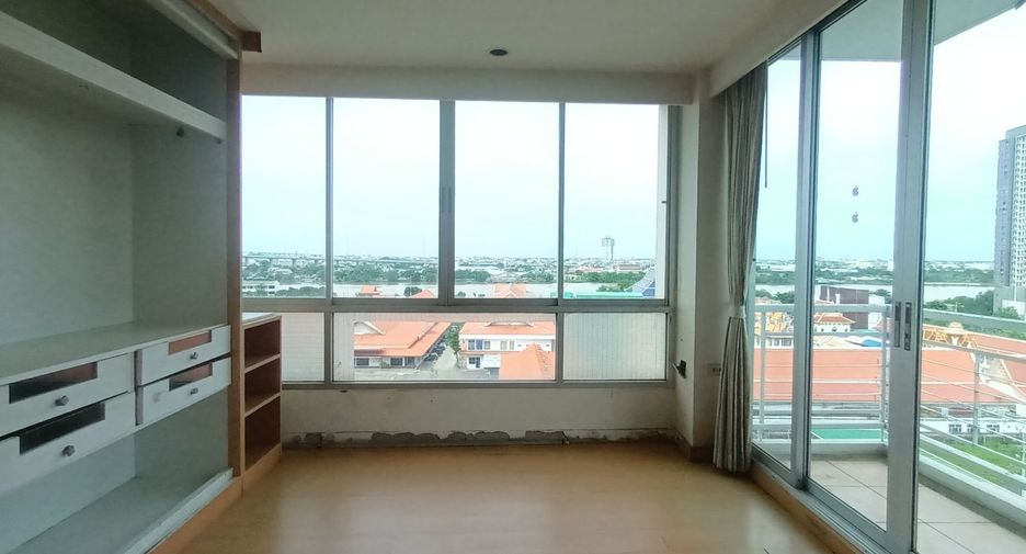 For sale スタジオ condo in Yan Nawa, Bangkok