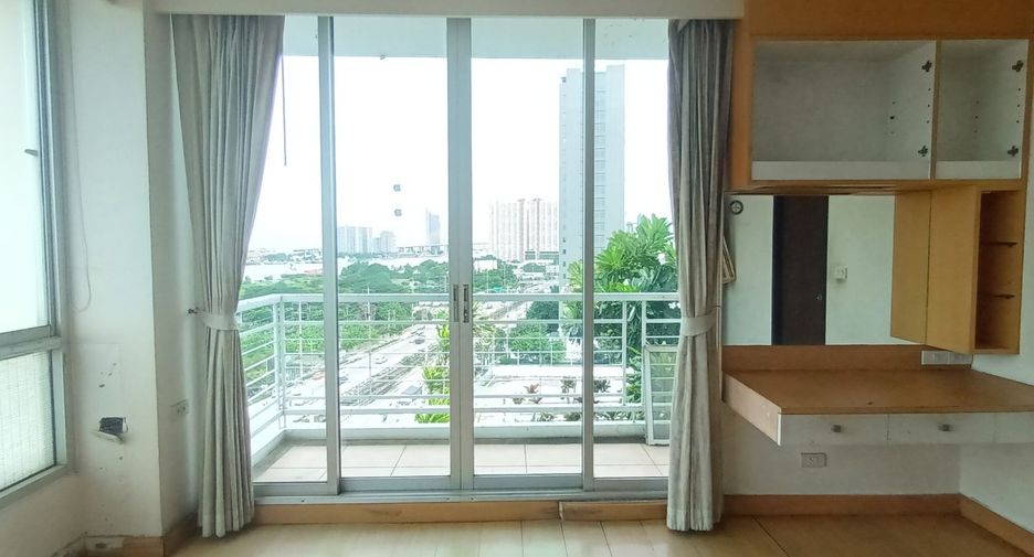 For sale スタジオ condo in Yan Nawa, Bangkok
