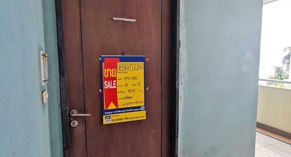 For sale スタジオ condo in Yan Nawa, Bangkok