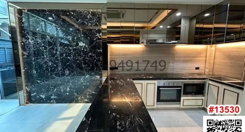 Аренда 3 спальни дом в Тхащи Щаттхана, Бангкок