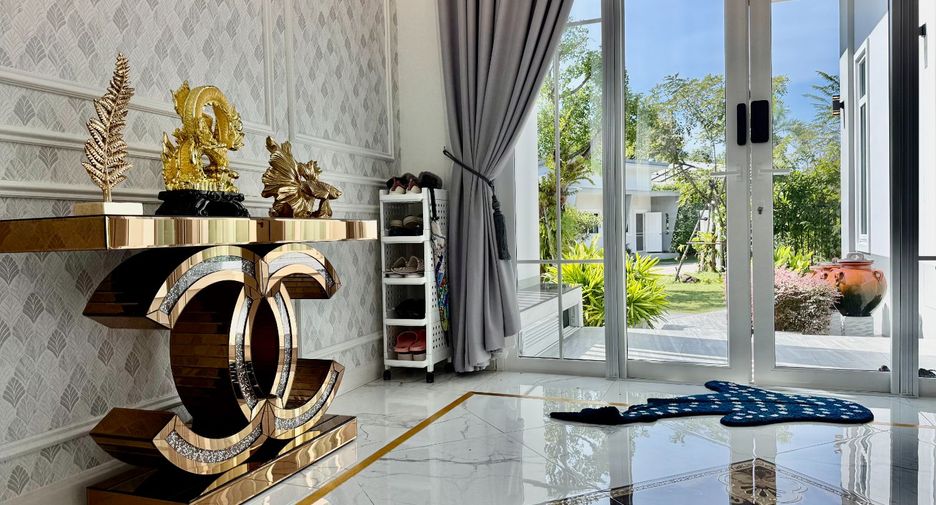 For sale 2 bedrooms villa in Sattahip, Chonburi