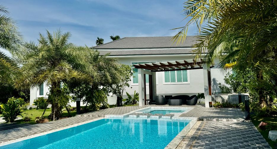 For sale 2 bedrooms villa in Sattahip, Chonburi