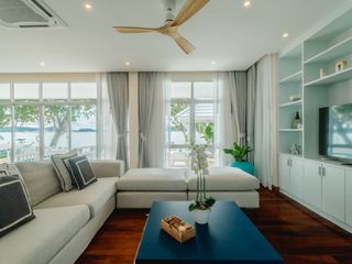 For rent 4 bedrooms villa in Mueang Phuket, Phuket