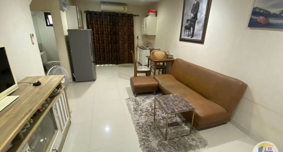For sale 3 bedrooms townhouse in Phasi Charoen, Bangkok