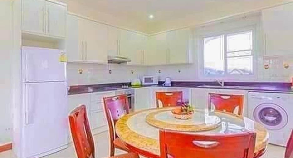 For sale 6 bedrooms condo in Mueang Phuket, Phuket