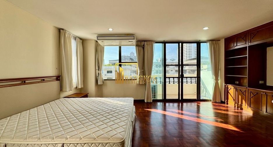 For rent 3 ベッドルーム apartment in Khlong Toei, Bangkok
