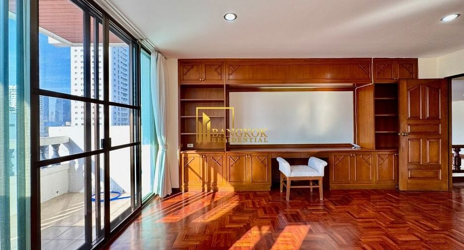 For rent 3 ベッドルーム apartment in Khlong Toei, Bangkok